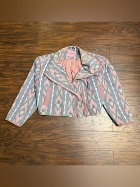 Blank NYC Cropped Aztec print Jacket in Women's Size Small in Open Sky